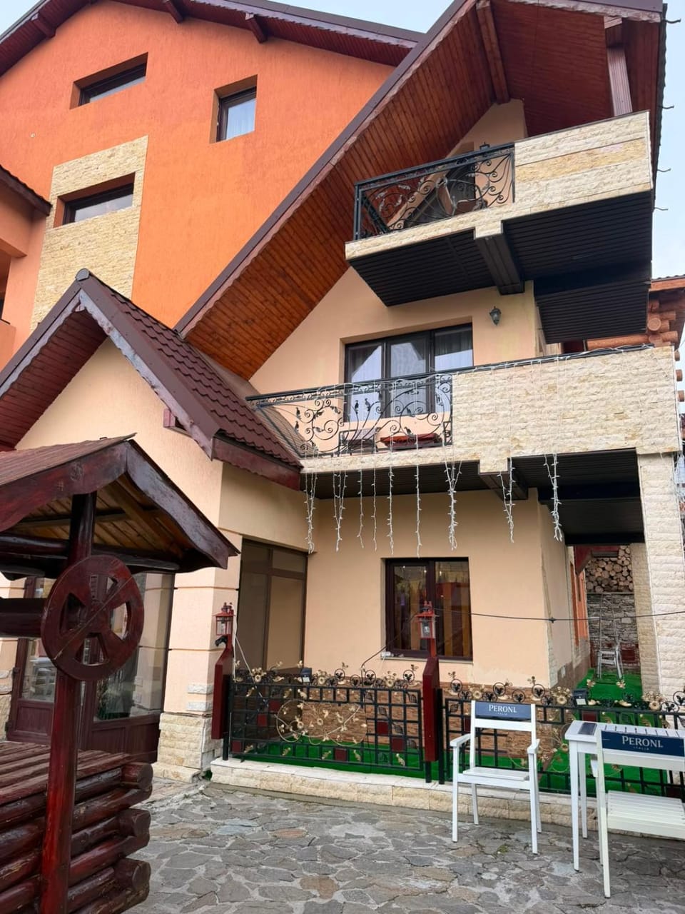 Pensiunea Ingrid Bed and Breakfast in Romania