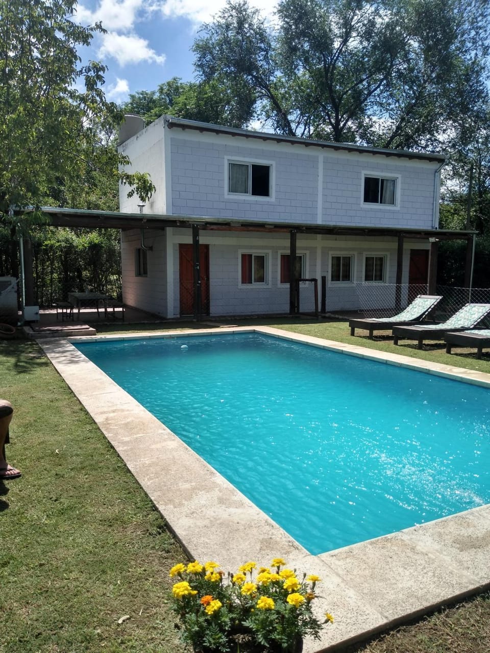 Swimming pool