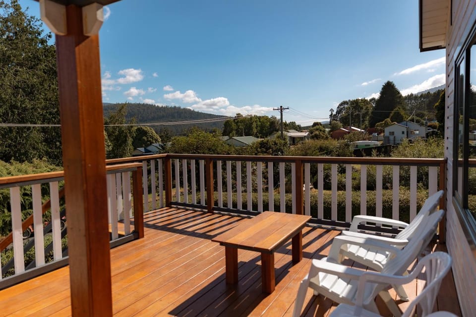 Maydena Chalet House in Maydena