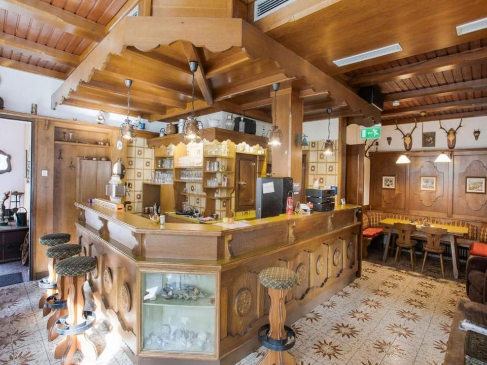 Lounge or bar