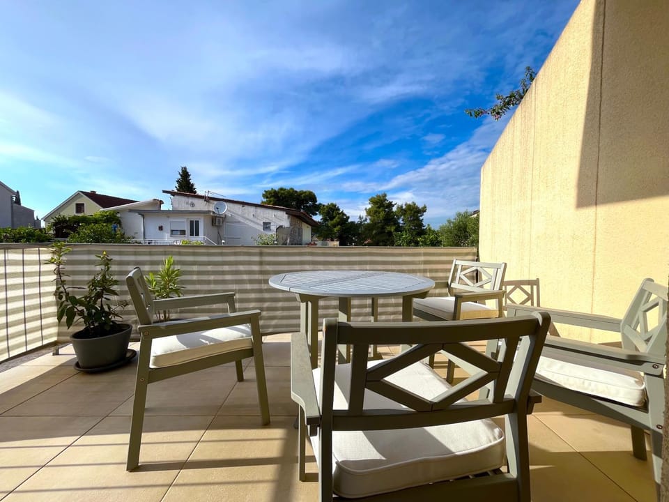Patio, Balcony/Terrace, Dining area