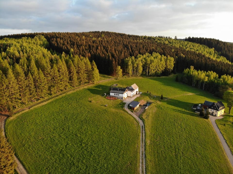 Property building, Neighbourhood, Bird's eye view