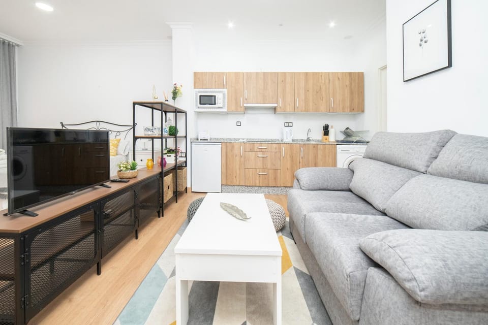 Kitchen or kitchenette, Living room