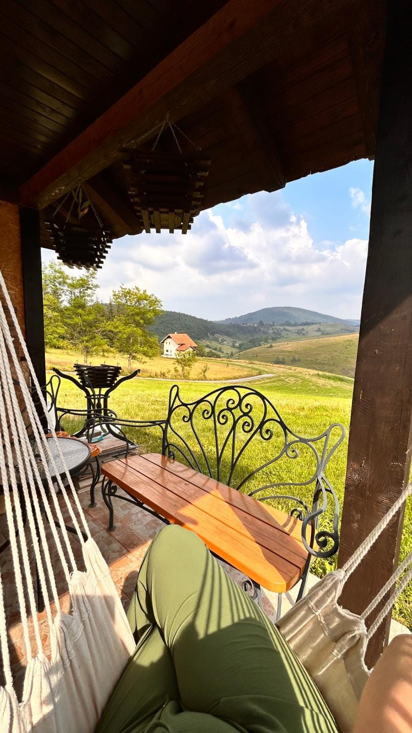 Natural landscape, Balcony/Terrace, Seating area