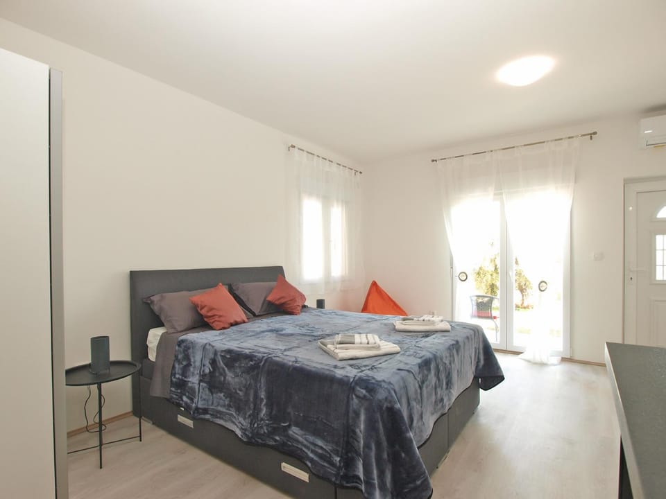 Apartment Florinda 2091 Apartment in Pula