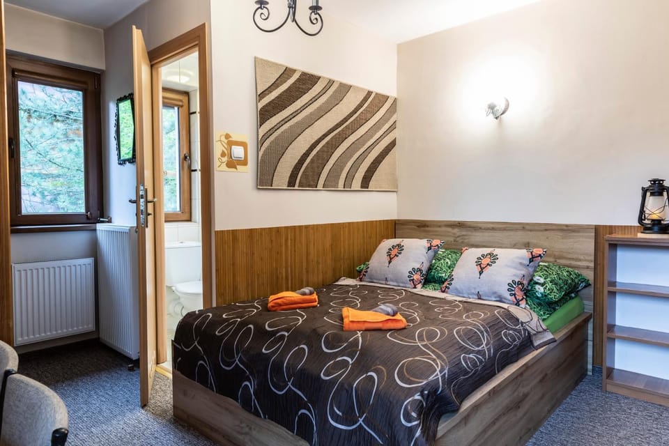 Bed, Photo of the whole room, Photo of the whole room
