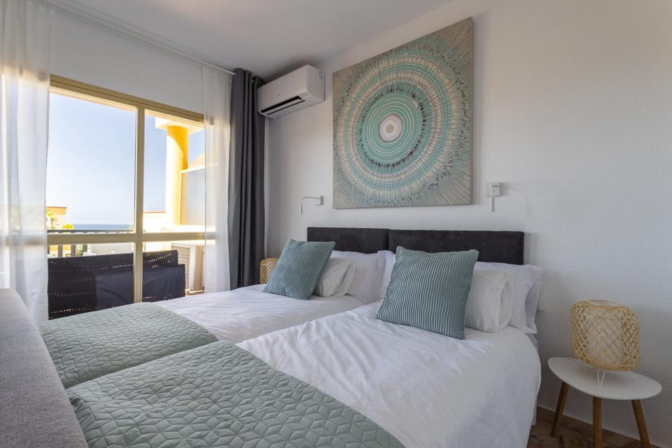Bedroom, Sea view
