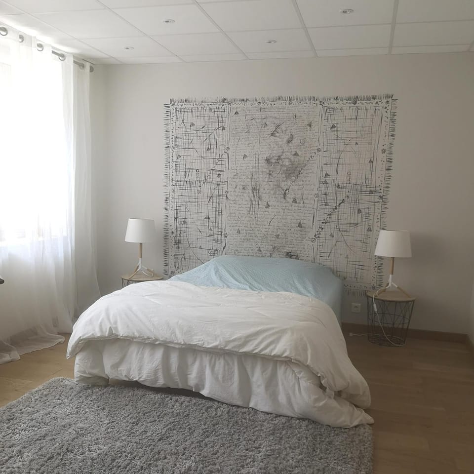Logement cosy verdoyant RDC avec piscine Apartment in Provence