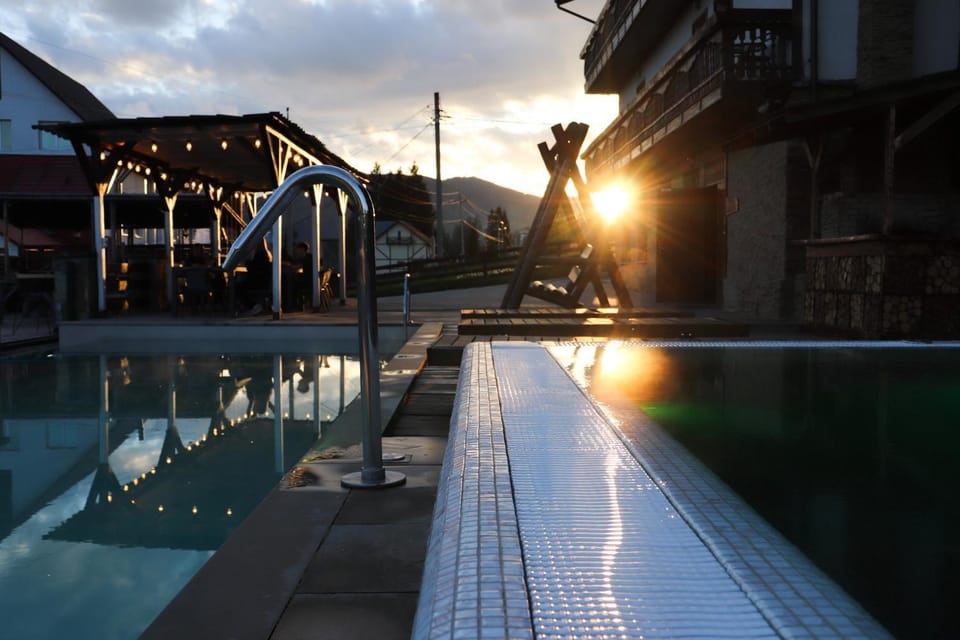 Pool view, Swimming pool, Sunset, sunbed