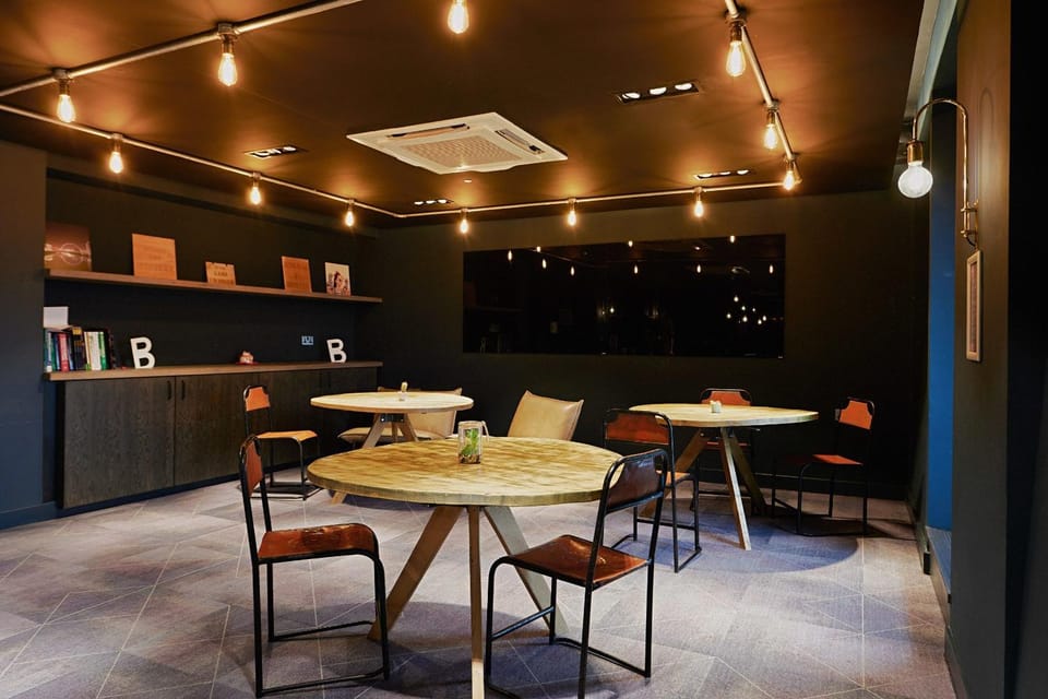 Lobby or reception, Lounge or bar