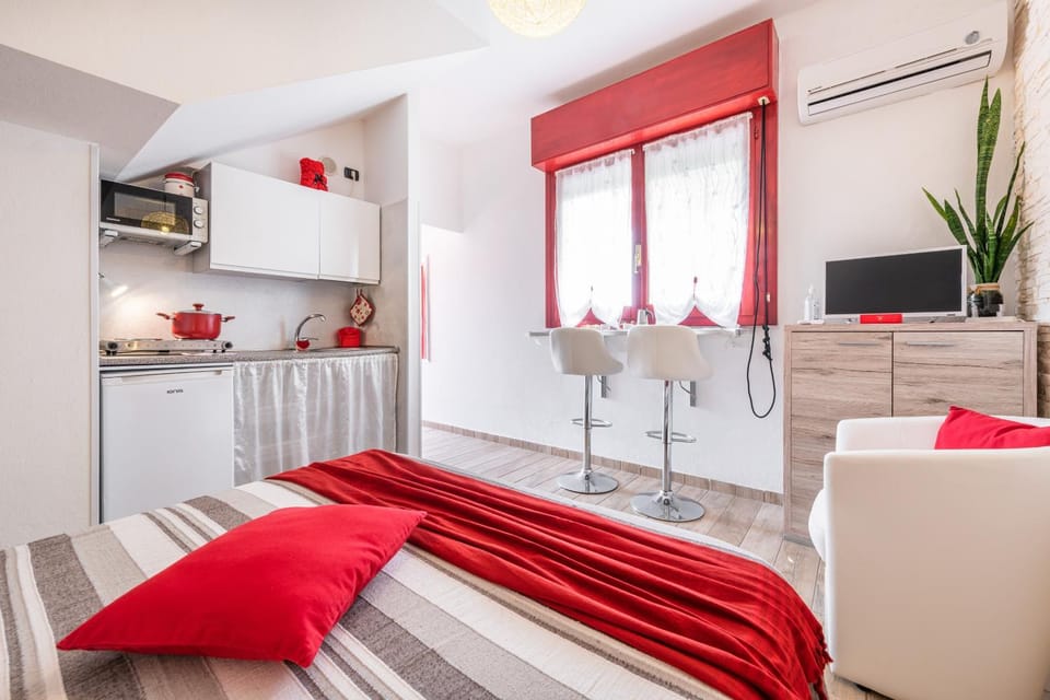 Property building, Living room, Bedroom