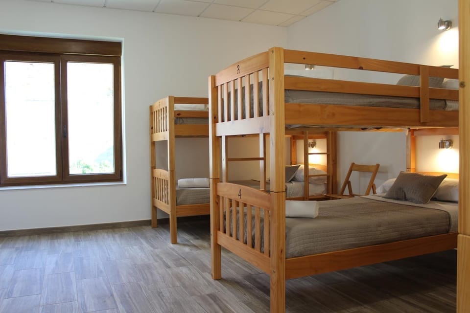 bunk bed