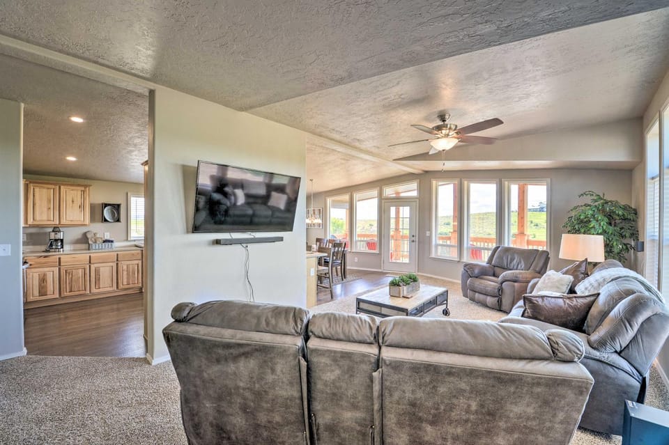 Riffle Ranch - Riverfront with Grand Teton views! House in Idaho
