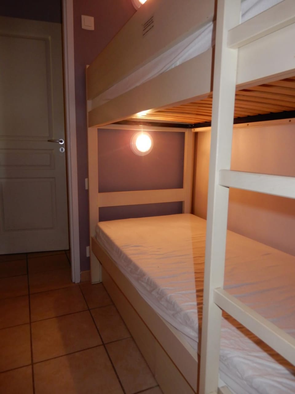bunk bed