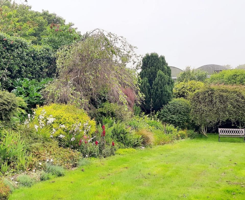 Bridgeview Farmhouse Bed and Breakfast Bed and Breakfast in County Cork