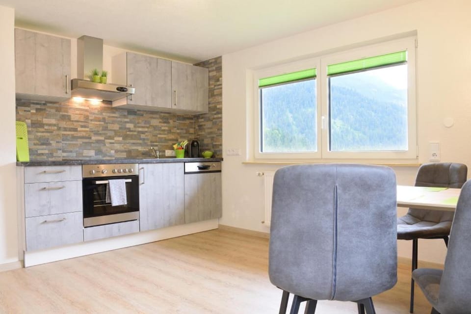 Ferienhaus Wolf House in Tyrol
