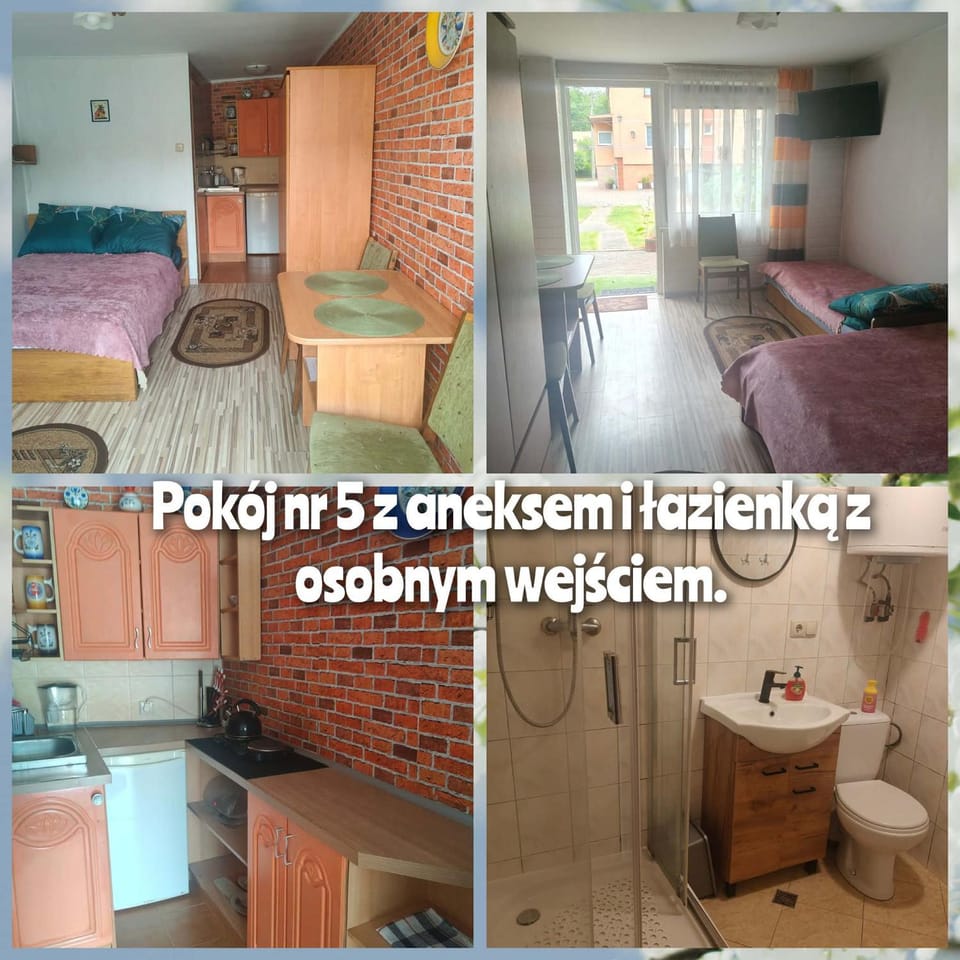 Bed, Bathroom, Bedroom