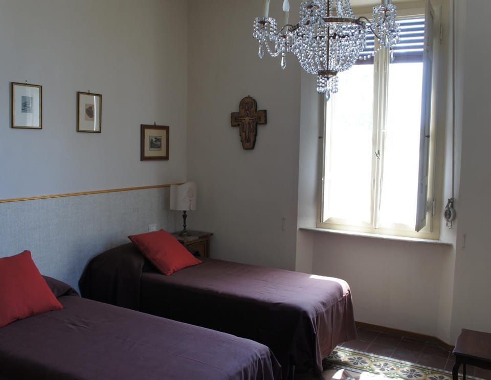 Villa Magnolia Park Bed and Breakfast in Pisa