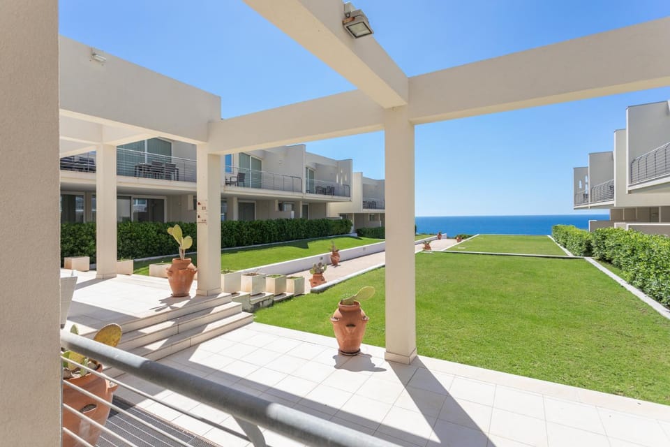 View (from property/room), Garden view, Sea view