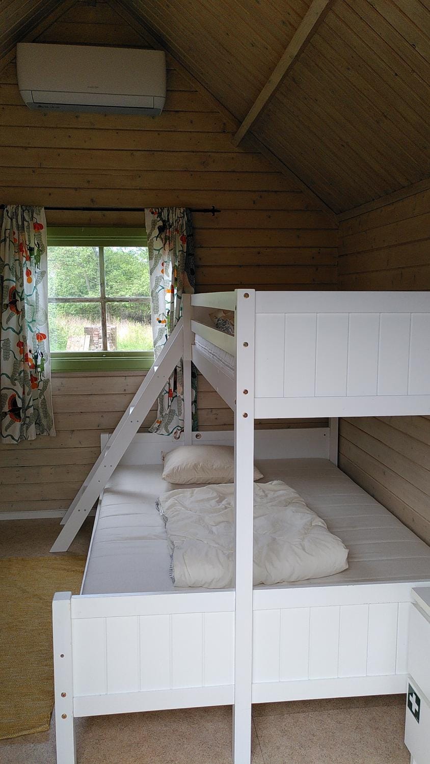 View (from property/room), bunk bed