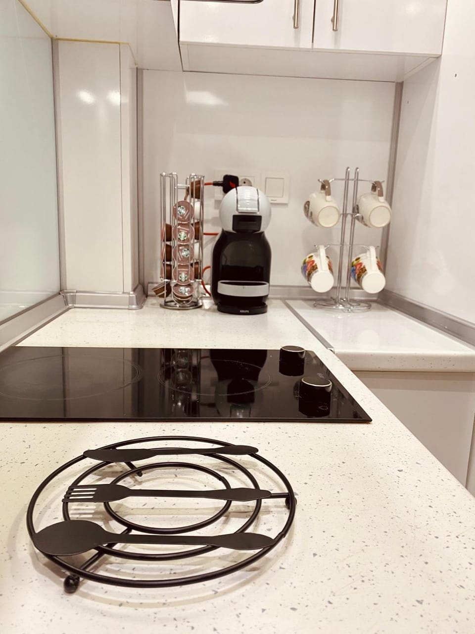 Kitchen or kitchenette, Communal kitchen