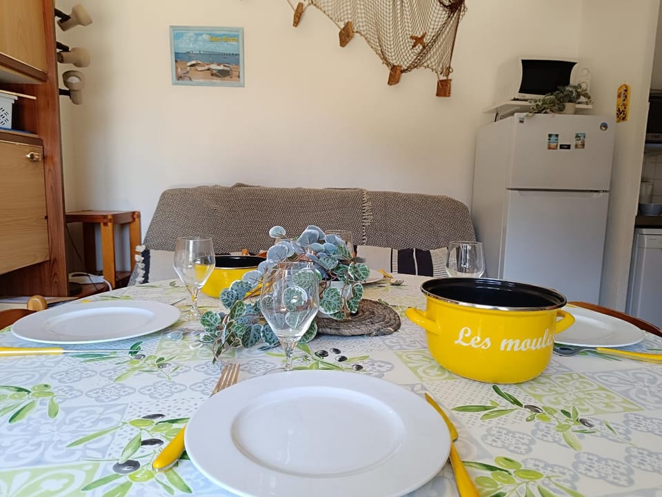 Maison de vacances à 50m de la mer - 4 personnes - FR-1-364-104 House in Saint-Nazaire