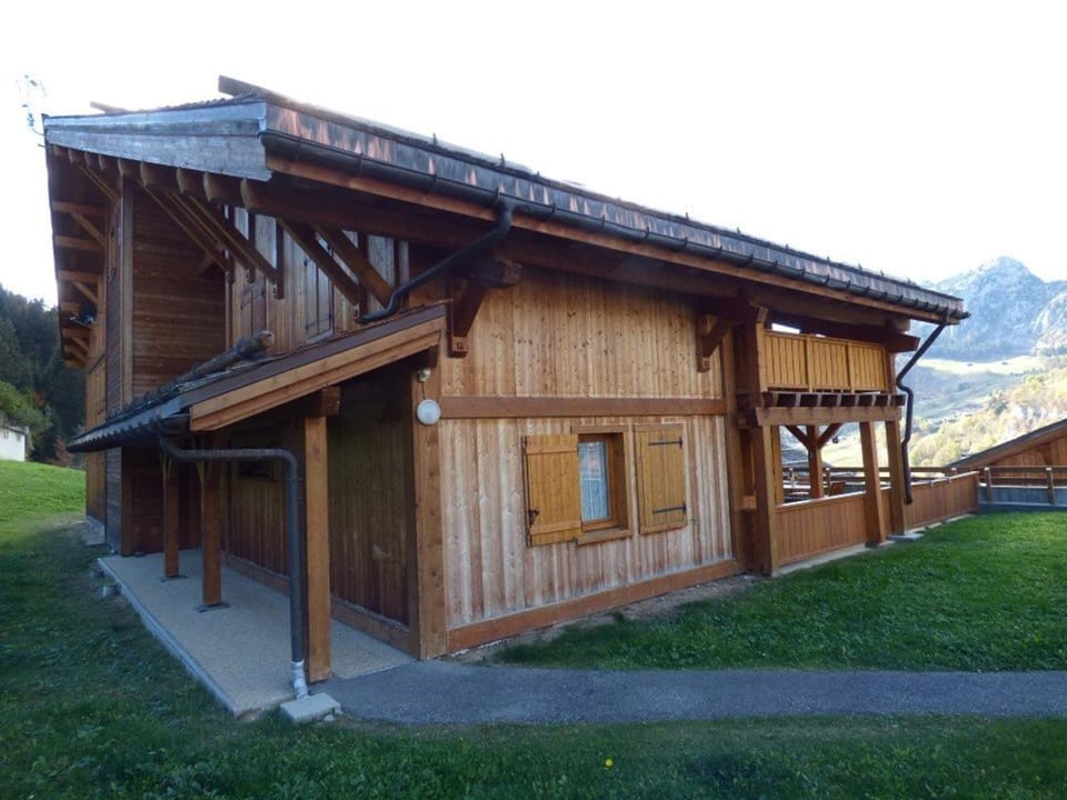 Charmant appartement au pied des pistes - 41m² - 6 pers - Ambiance Montagne - Garage fermé inclus - FR-1-458-109 Apartment in Le Grand-Bornand