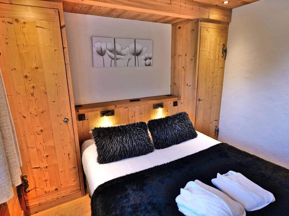 Charmant 3 pièces rénové avec sauna et jacuzzi pour 6 pers. au Grand-Bornand - FR-1-458-107 Apartment in Le Grand-Bornand