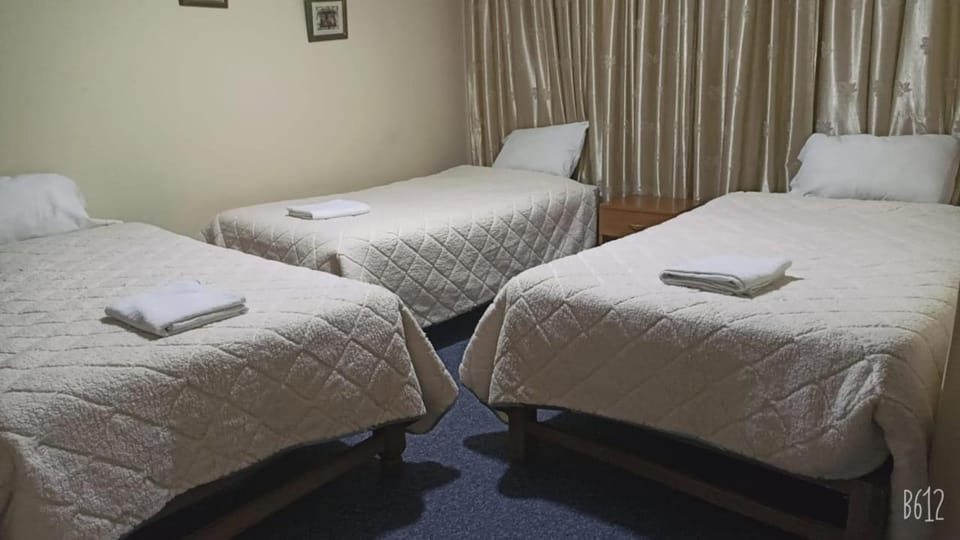 Bed, Photo of the whole room, towels