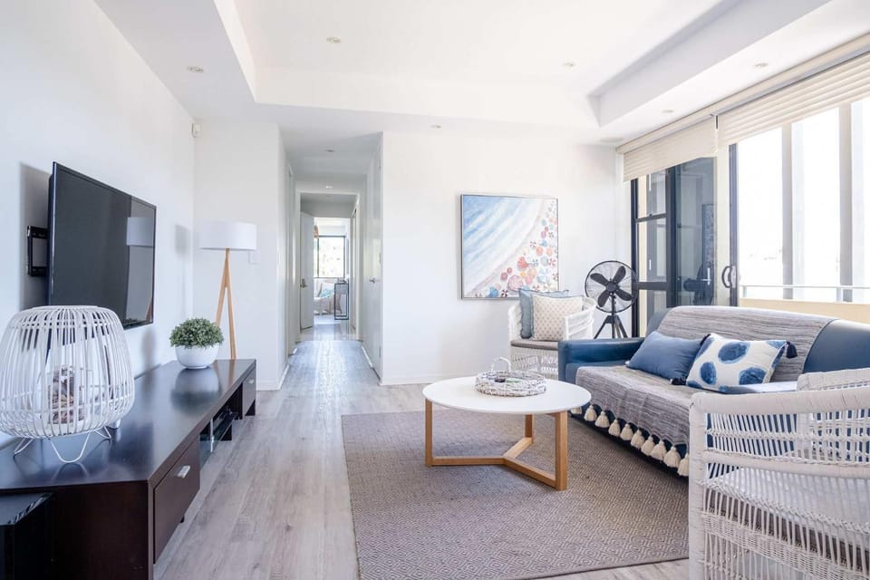 TV and multimedia, Living room, Photo of the whole room, Seating area