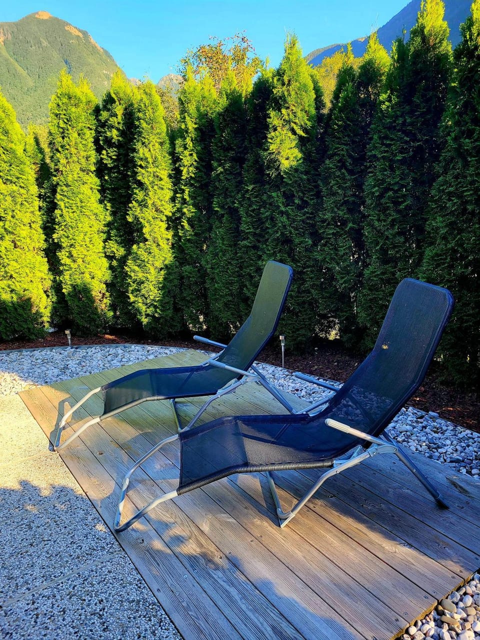 Patio, Mountain view, sunbed