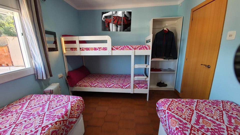 bunk bed
