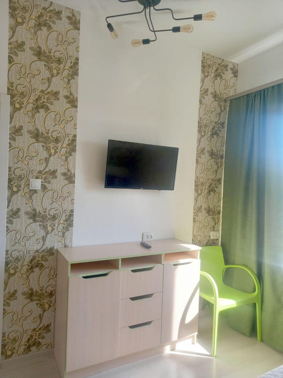 TV and multimedia, Bedroom