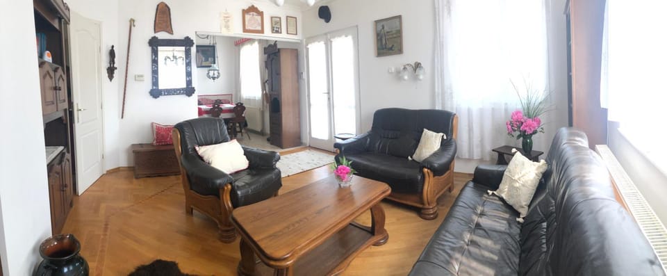 Balaton Vendégház Paloznak Bed and Breakfast in Hungary