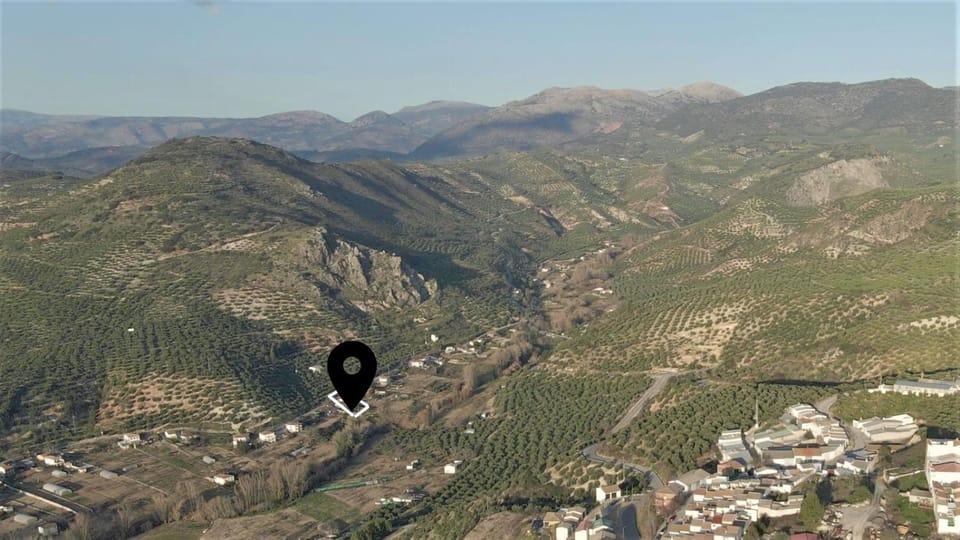 La huerta del Castillo con su Caz de agua - Enjoy Life & Relax House in Andalusia