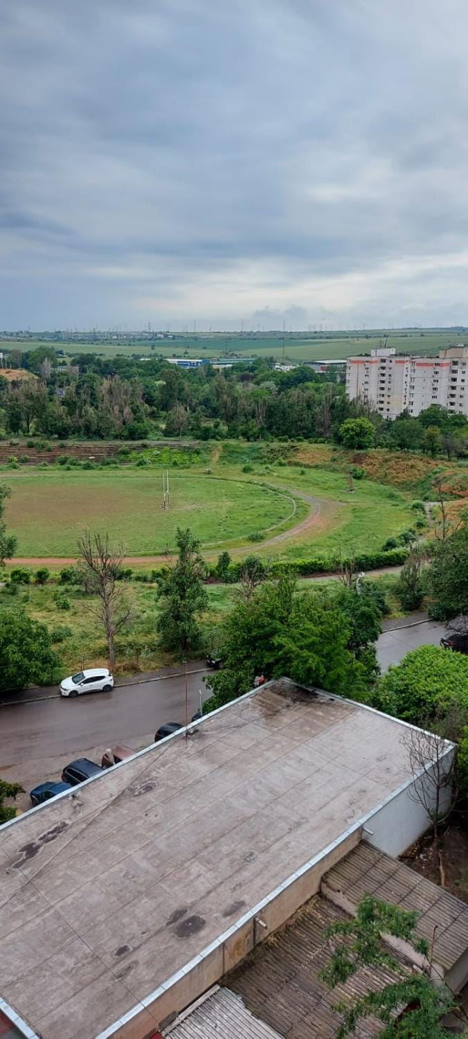 City view, Garden view
