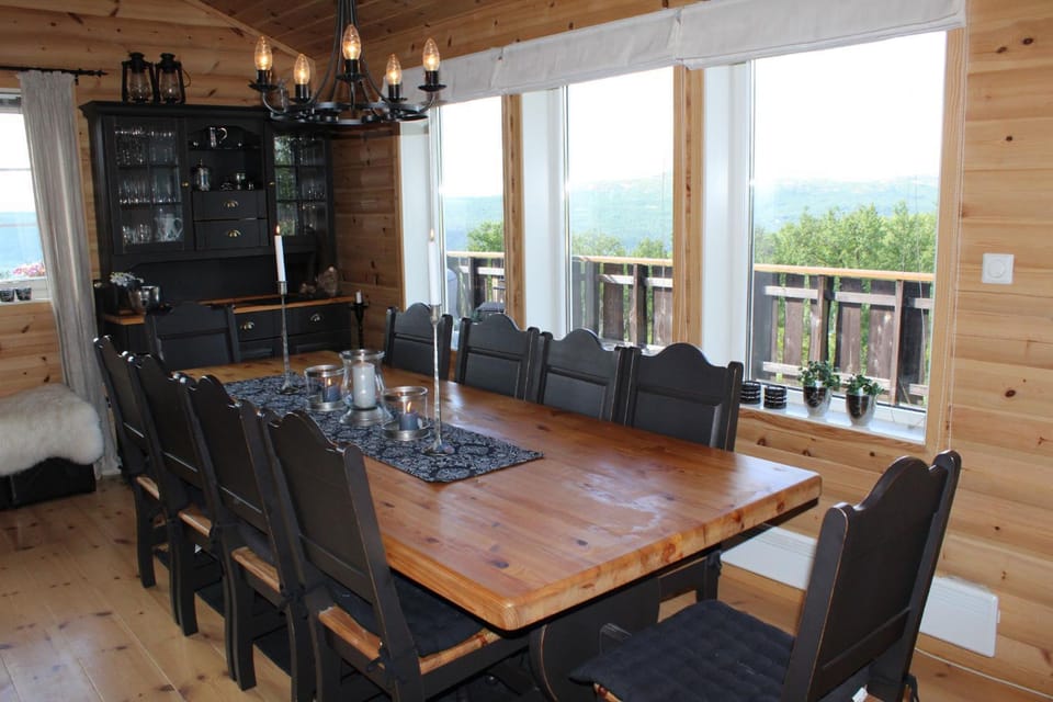 Storemyr by Norgesbooking - cabin with amazing view Cabin in Viken, Norway