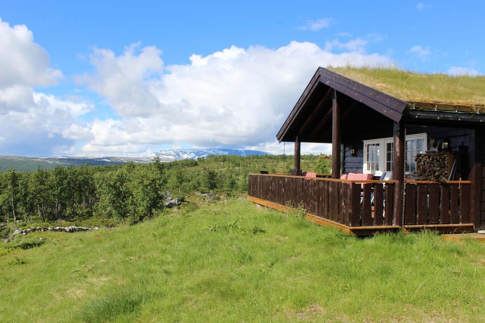 Storemyr by Norgesbooking - cabin with amazing view Cabin in Viken, Norway