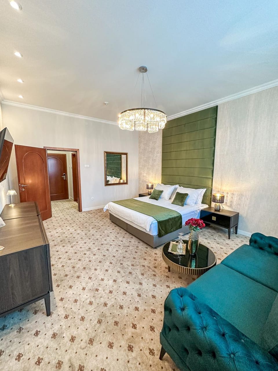 Photo of the whole room