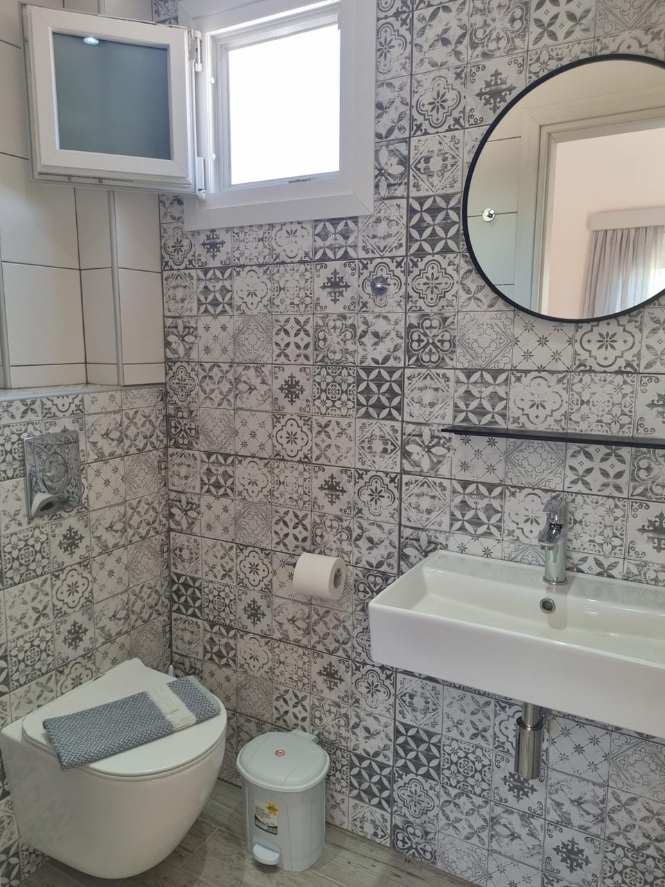 Toilet, Bathroom