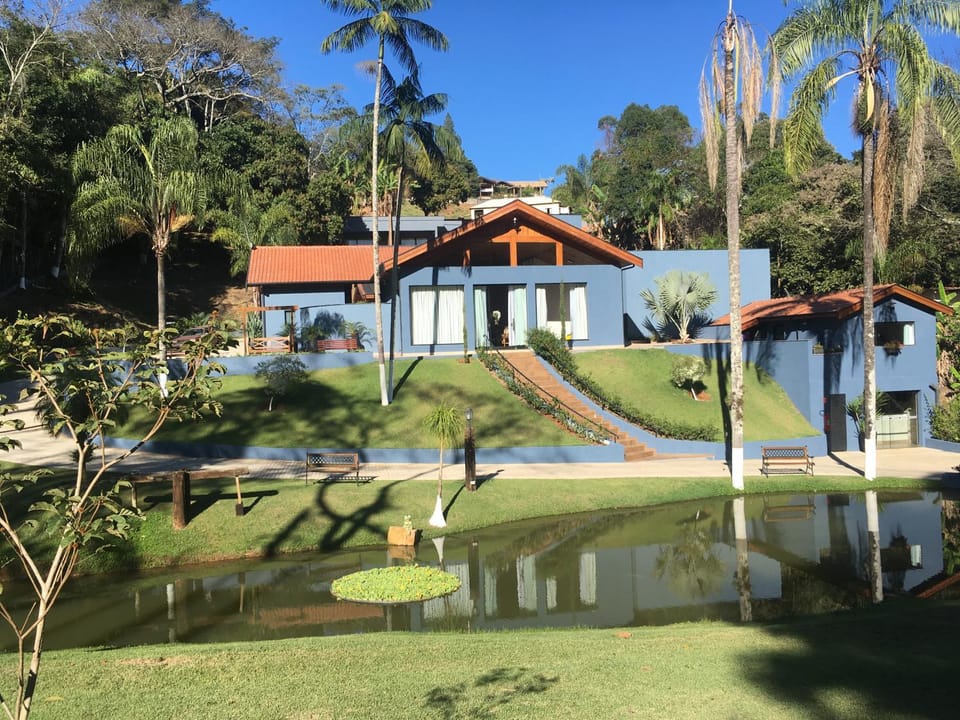 Property building, Spring, Day, Natural landscape, Garden, Garden view, Pool view
