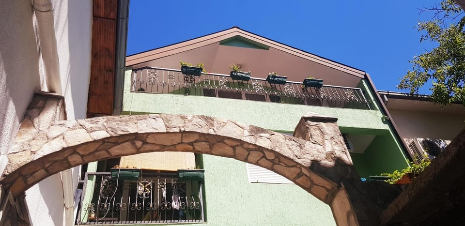 Property building, Facade/entrance, View (from property/room), Garden view