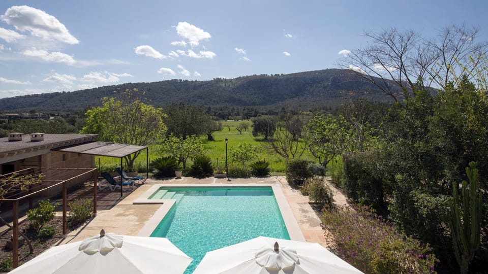 Mountain view, Pool view, Swimming pool, Swimming pool