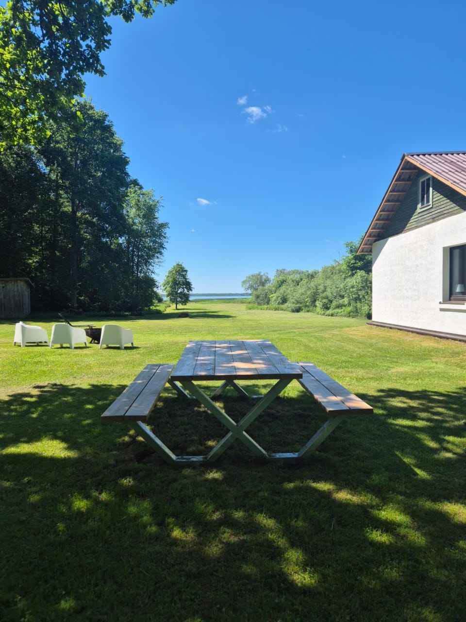 Burtnieka ezera māja House in Estonia