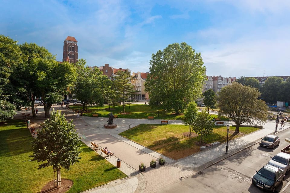 City view, Garden view