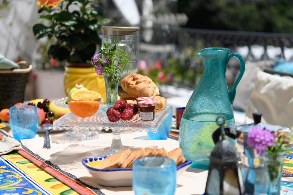 Balcony/Terrace, Breakfast