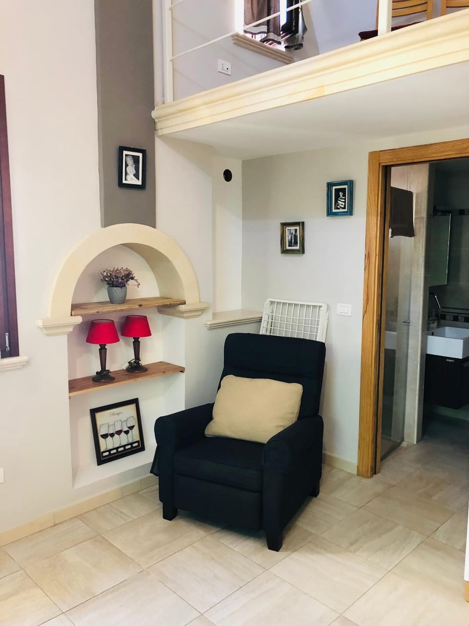 Seating area