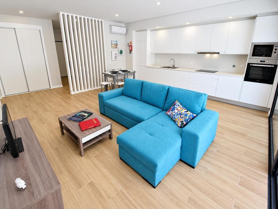 T1 Bellevue Terrace Apartment in Portimao