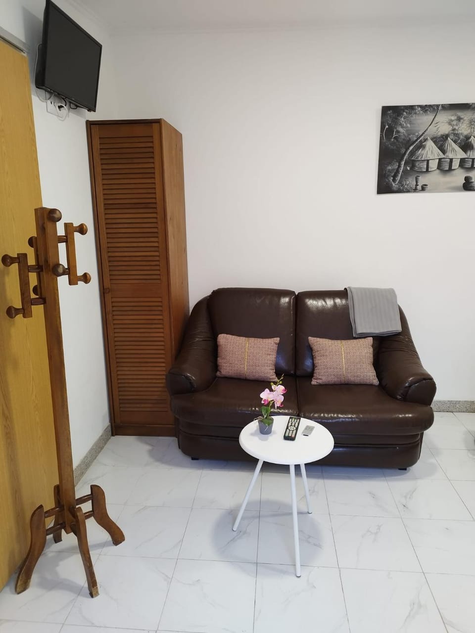 Living room, wardrobe