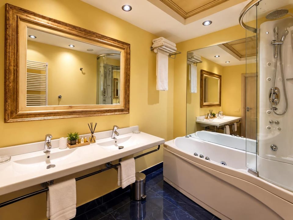 Tornabuoni La Petite Suite P&P Property Prestige Apartment hotel in Florence